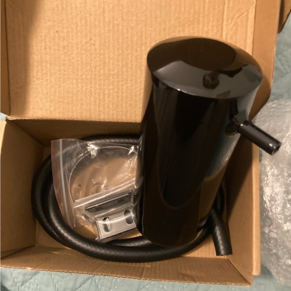 NEW! Universal Radiator Coolant Oil Catch 800ml - Picture 2 of 4